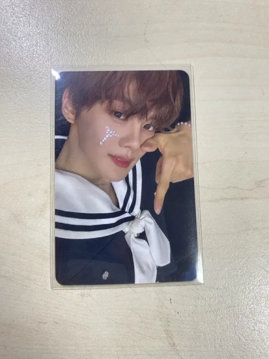 Starriver kim gyuvin photocard