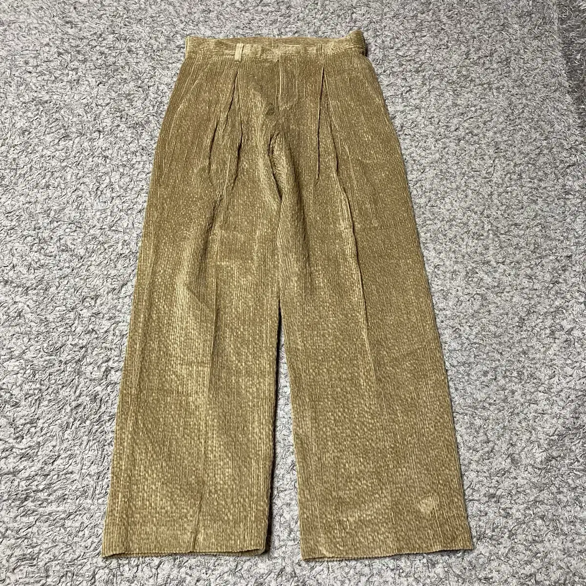 Gold-brown corduroy pants