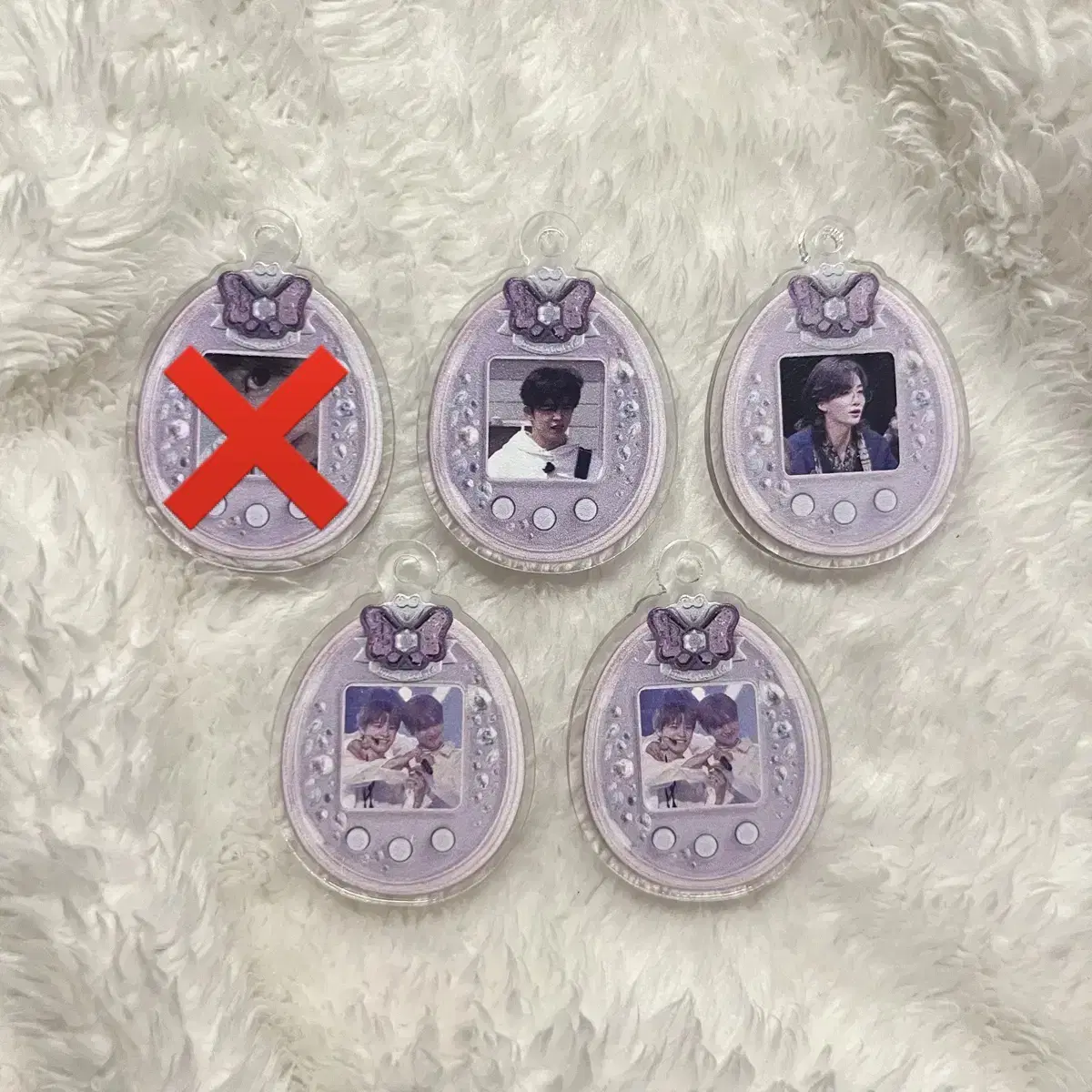 Seventeen zerobaseone Tamagotchi acrylic Keyrings