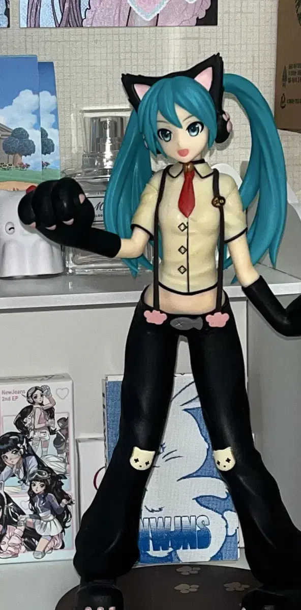 Vocaloid Hatsune Mikunyanko Cat Beautiful Girl Classical Figure