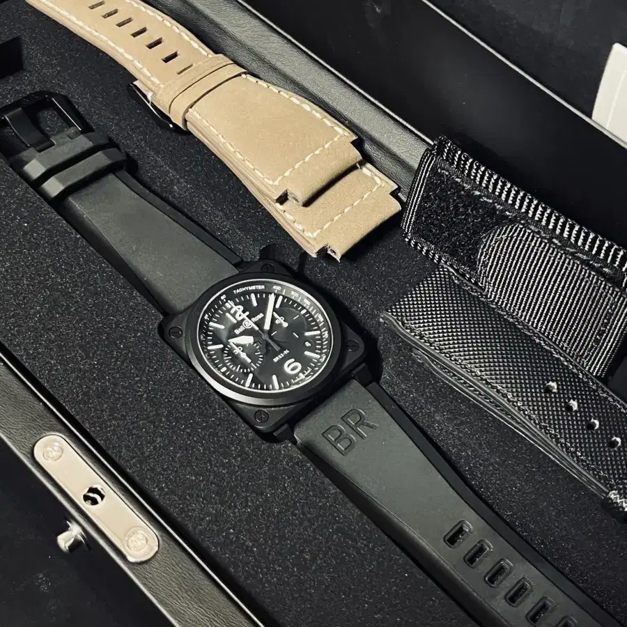 벨앤로스(bell&ross) br03-94 크로노 블랙 매트