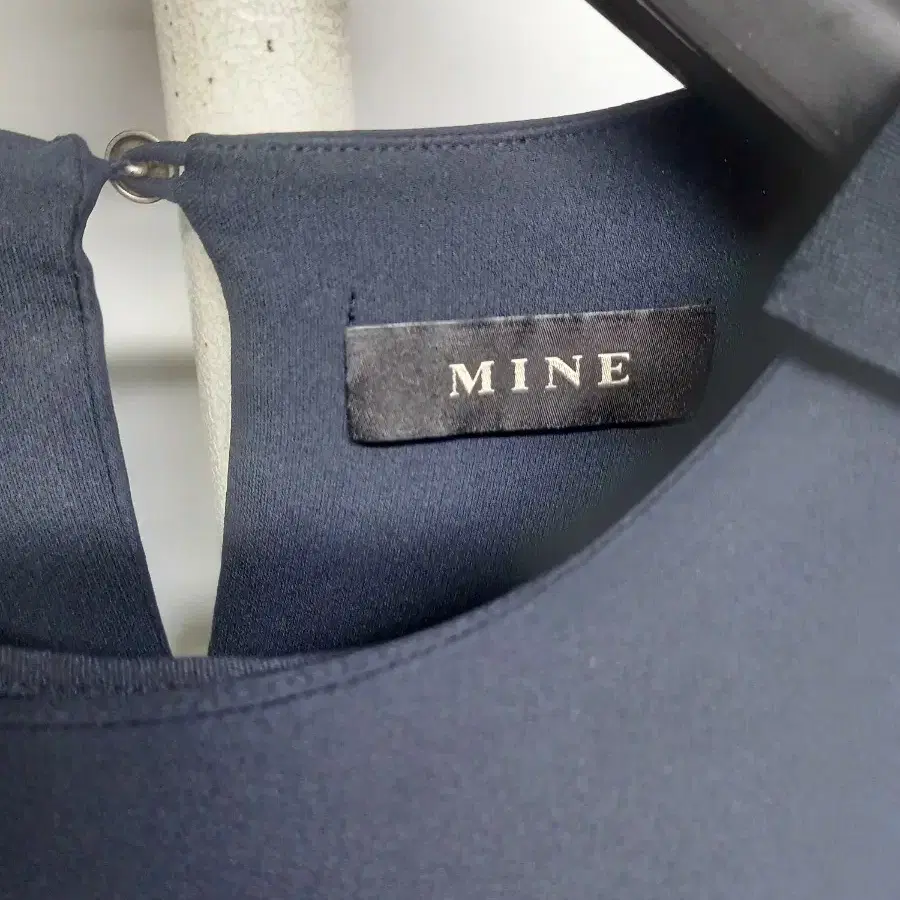 마인 MINE 춘추 실크 긴팔블라우스 66.55