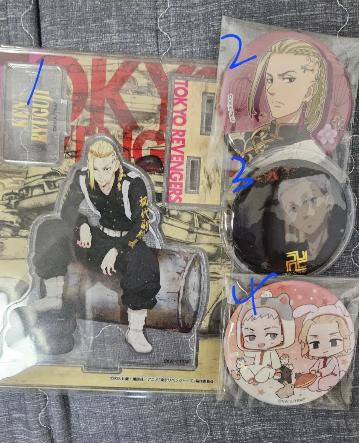 Doriben Draken Mitsuya Maiki acrylic stand Canbadge