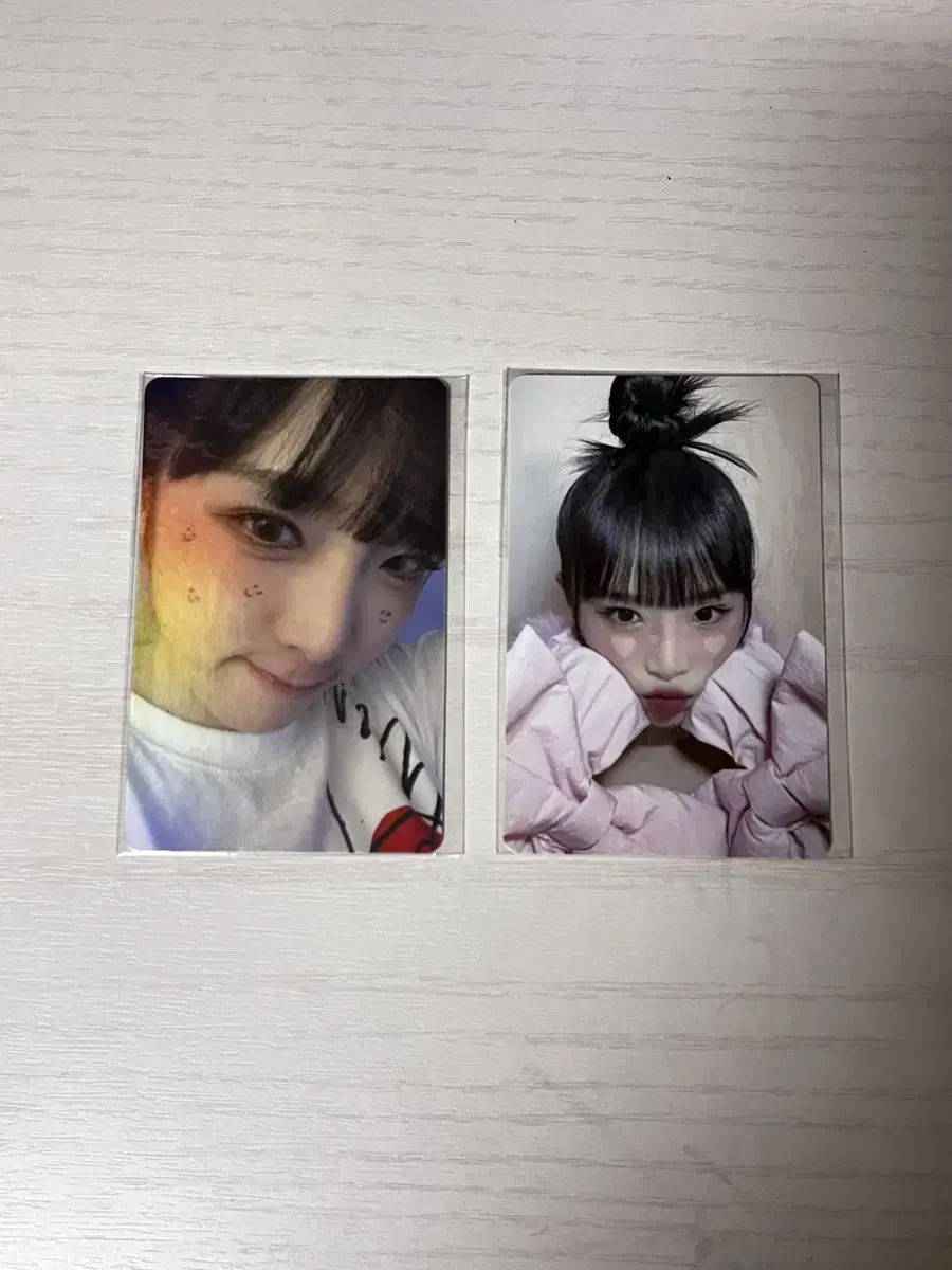 Yena Choi smiley photocard / yena photocard