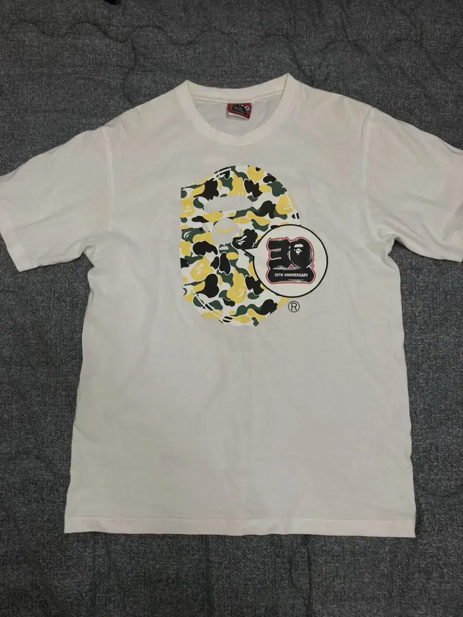 Vape 30th Anniversary short sleeve sells size M