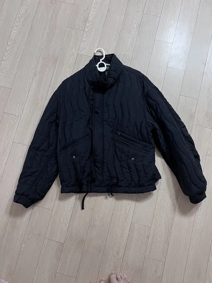 LanguageFectured Quilted Jacket S