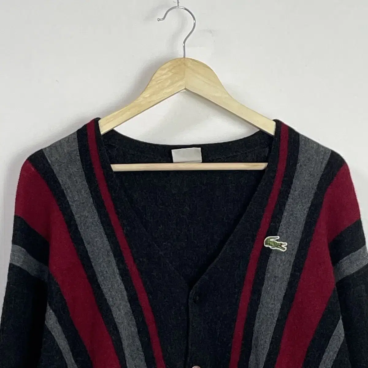 1777 Name: Lacoste Cardigan