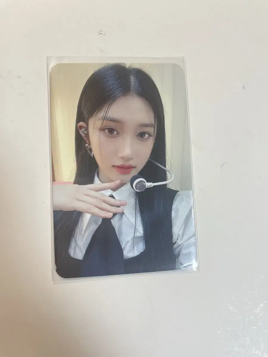 ive leeseo dvd photocard sells