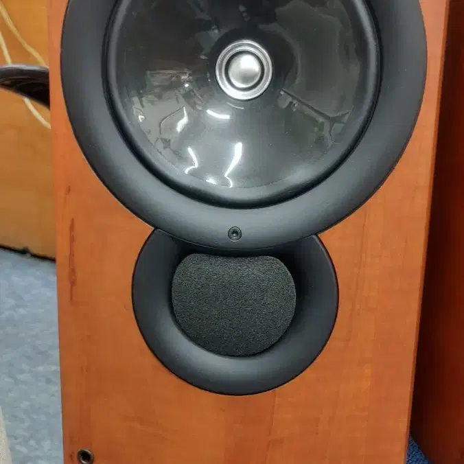 KEF Q1 스피커(영국제)