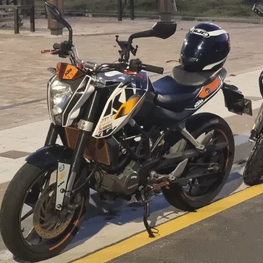 KTM 듀크 125 자전거 대차