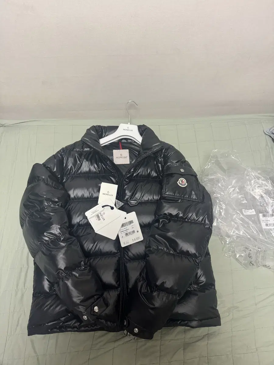 (New 5)23FW Moncler Borne Padded Down Jacket(110)