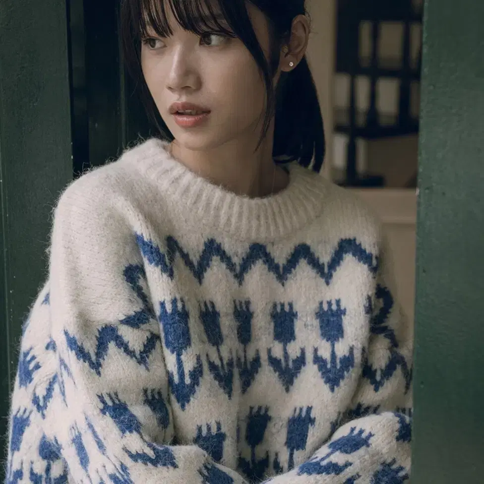 [반원아틀리에] flower hairy wool knit