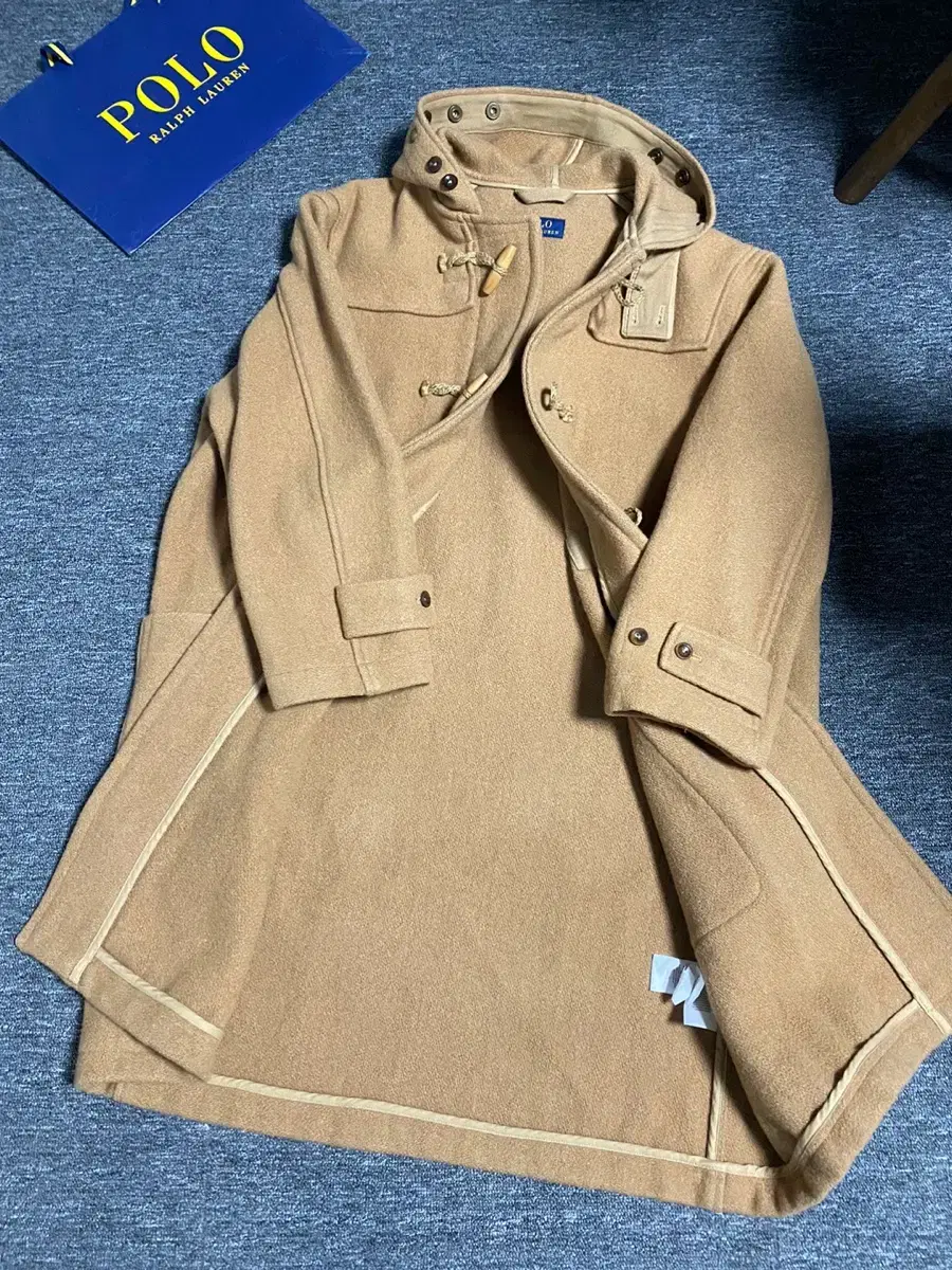 . [Unworn] Quick sale of QRTac's newest polo wool duffel coat.