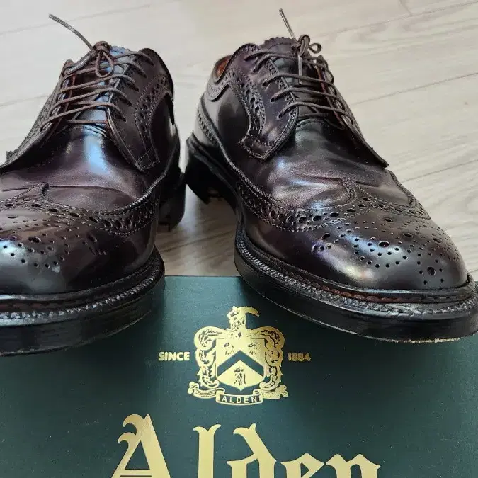 알든 ALDEN,975 Color8 Cordovan Long Wing