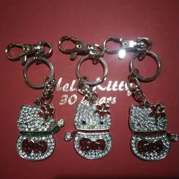 Hello Kitty 글리터 백참 3개 세트