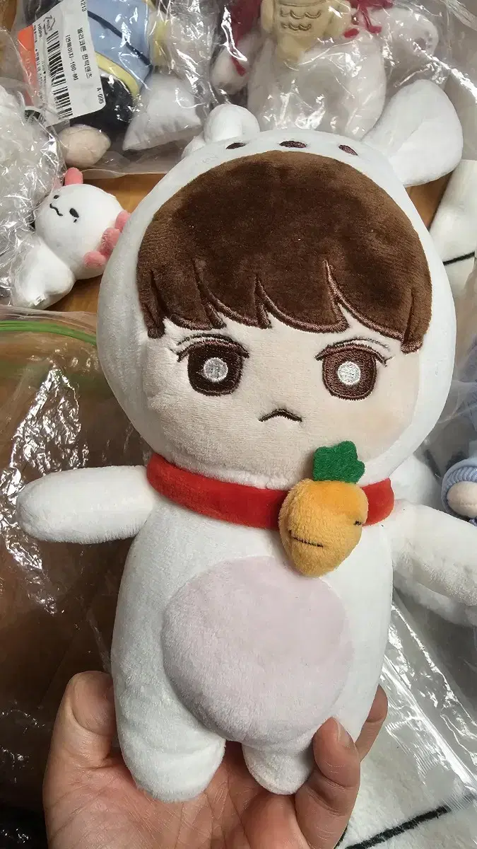 Seventeen vernon 20cm Han Sol Rabbit Doll