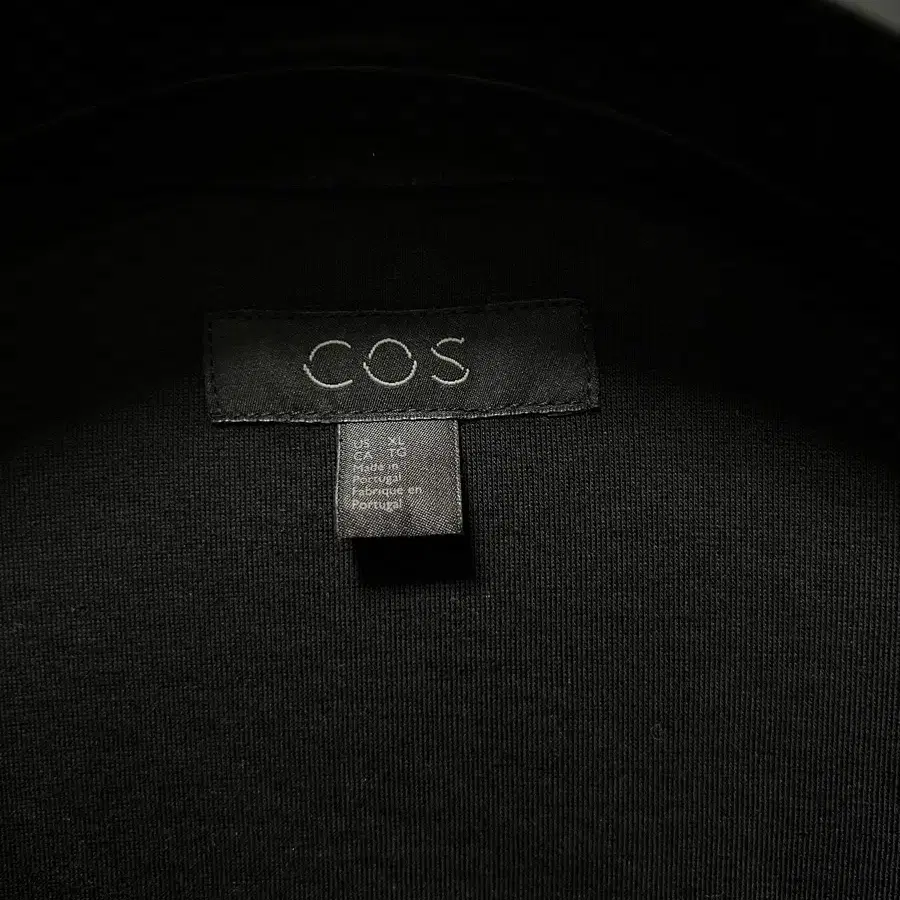 COS 긴팔 셔츠