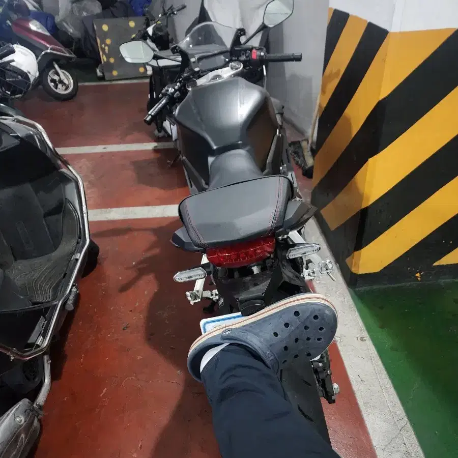 cbr650r 신차급 풀배기 팝니다