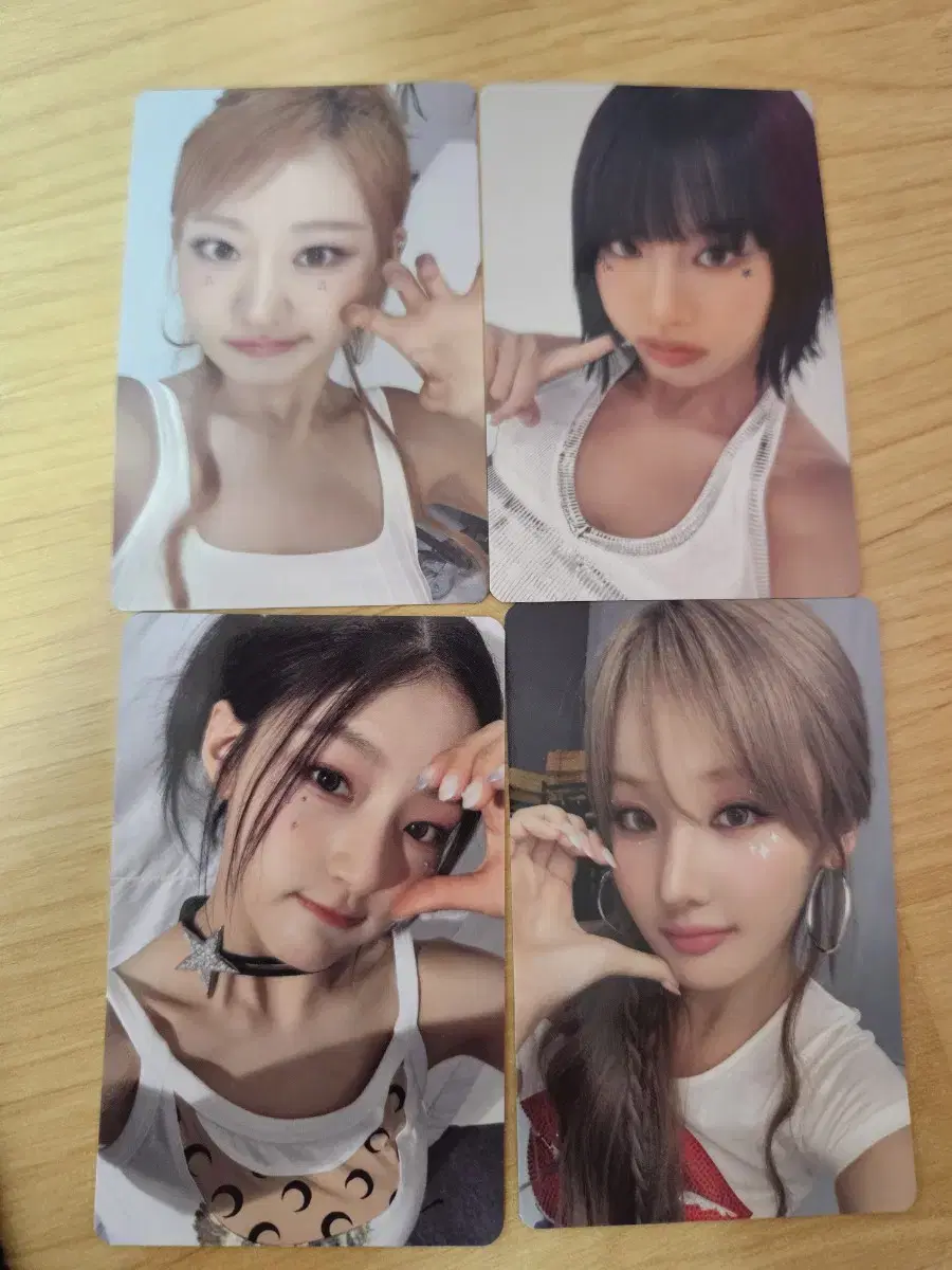 Kiss of Life lightstick Pow photocard Kiss of Life