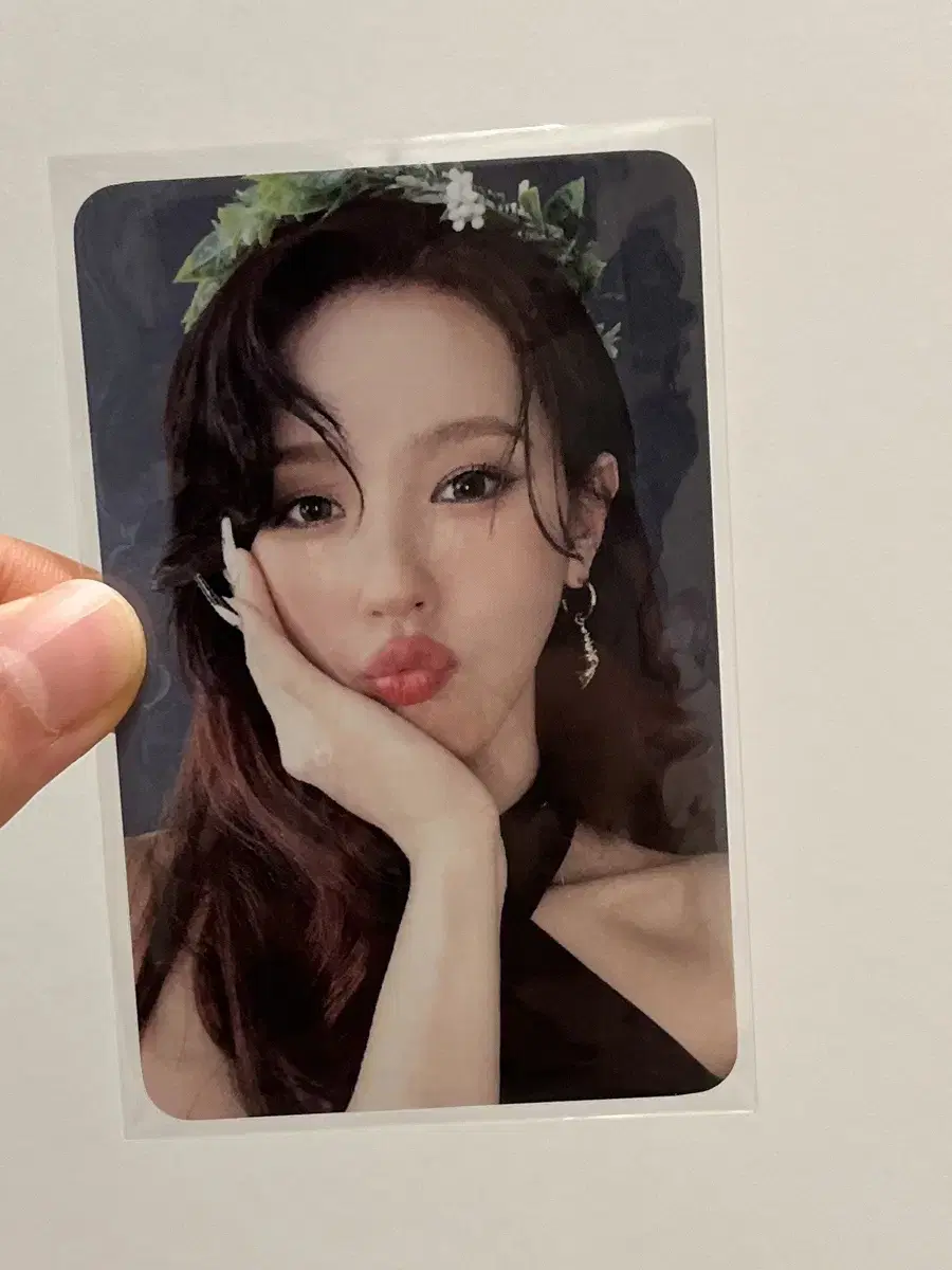 Miyeon Super Lady Photo Card gidle superlady