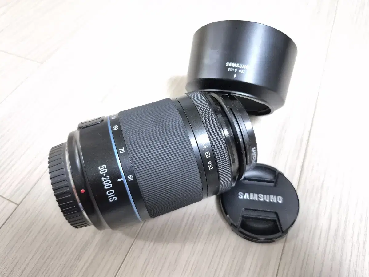 매물이 귀한 A급 삼성 NX 50-200 OIS 망원렌즈