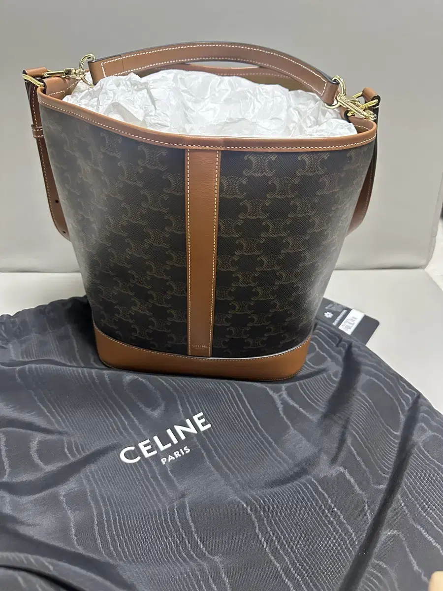 Seline Triomphe Bucket Bag Medium with Inner Bag and Top Handles