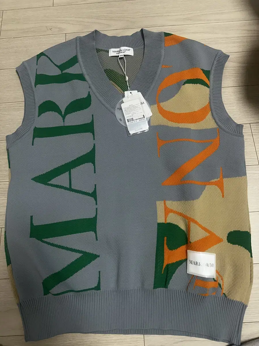 Mark & Lorna Men's Vest