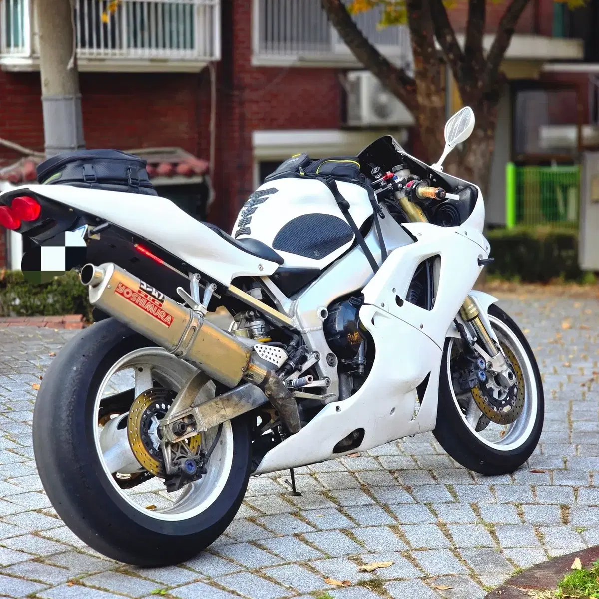 01년식 YZF-R1 화이트 판매합니다