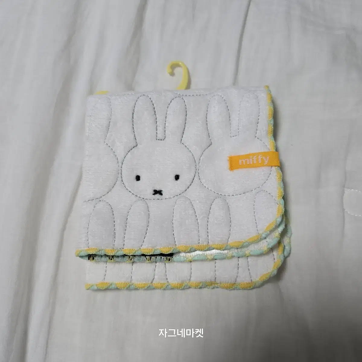 새상품 미피 miffy 미니 타올 손수건 산리오 일본 잡화 토끼