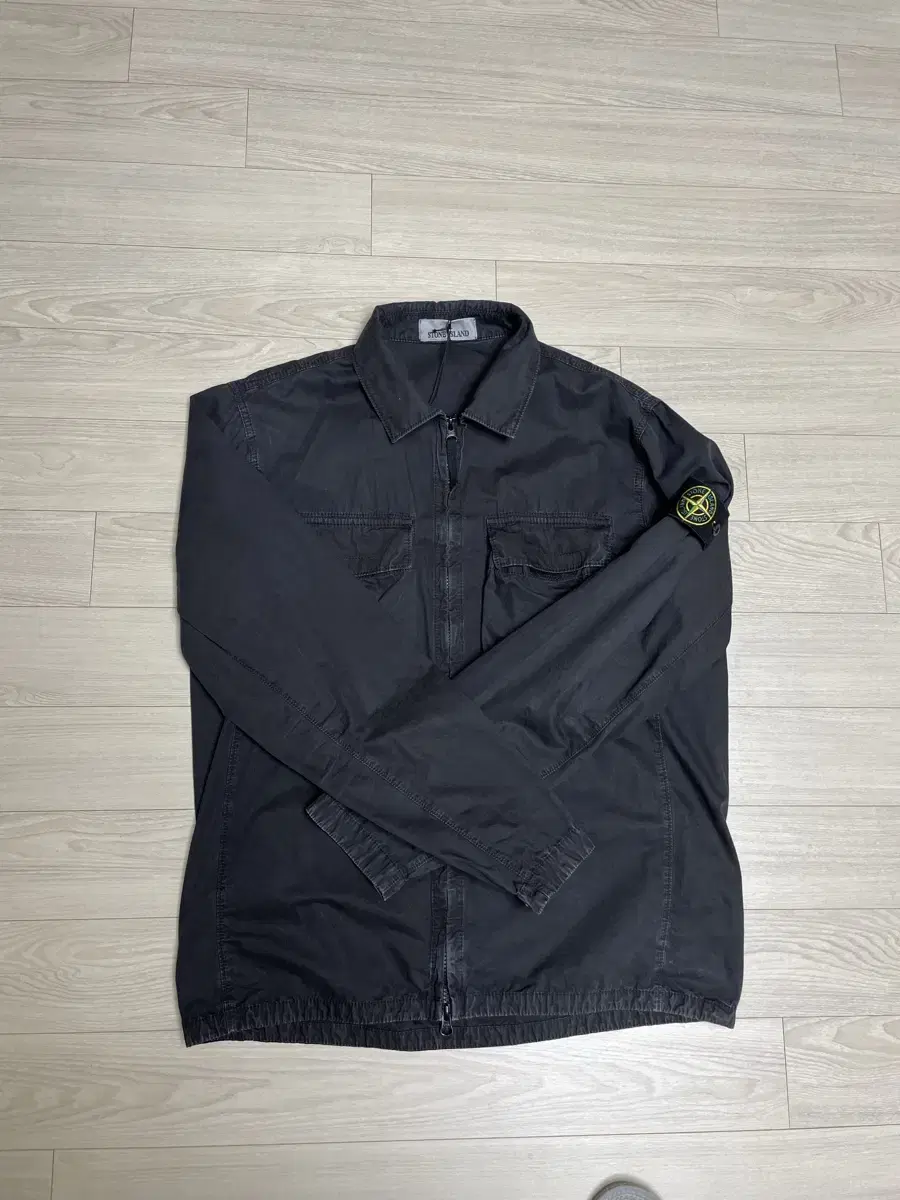 Stone Island Olde Effects size L for sale!