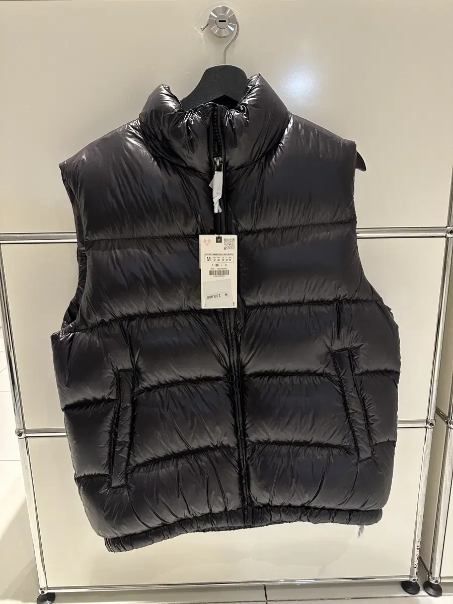 Zara Glossy Padded Vest Black