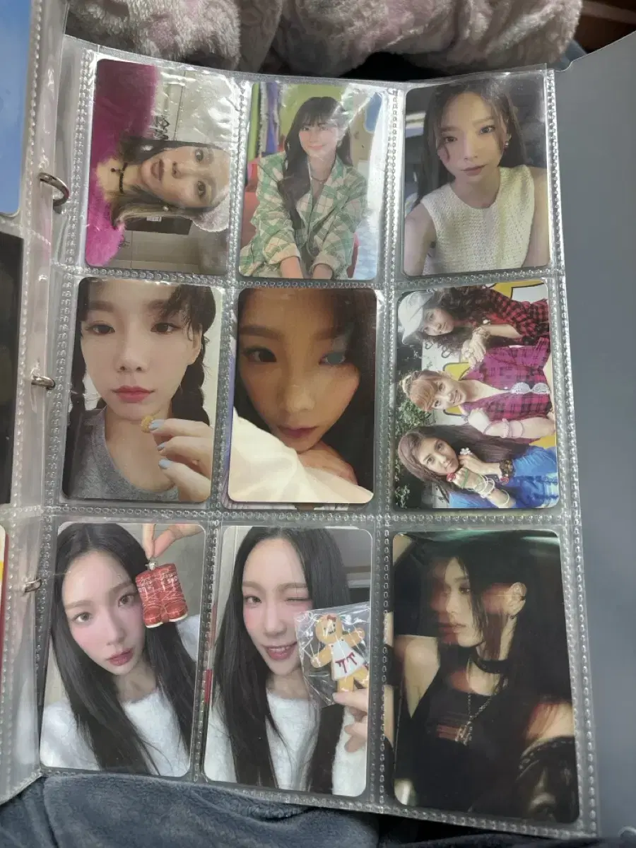 Girls Generation taeyeon photocards