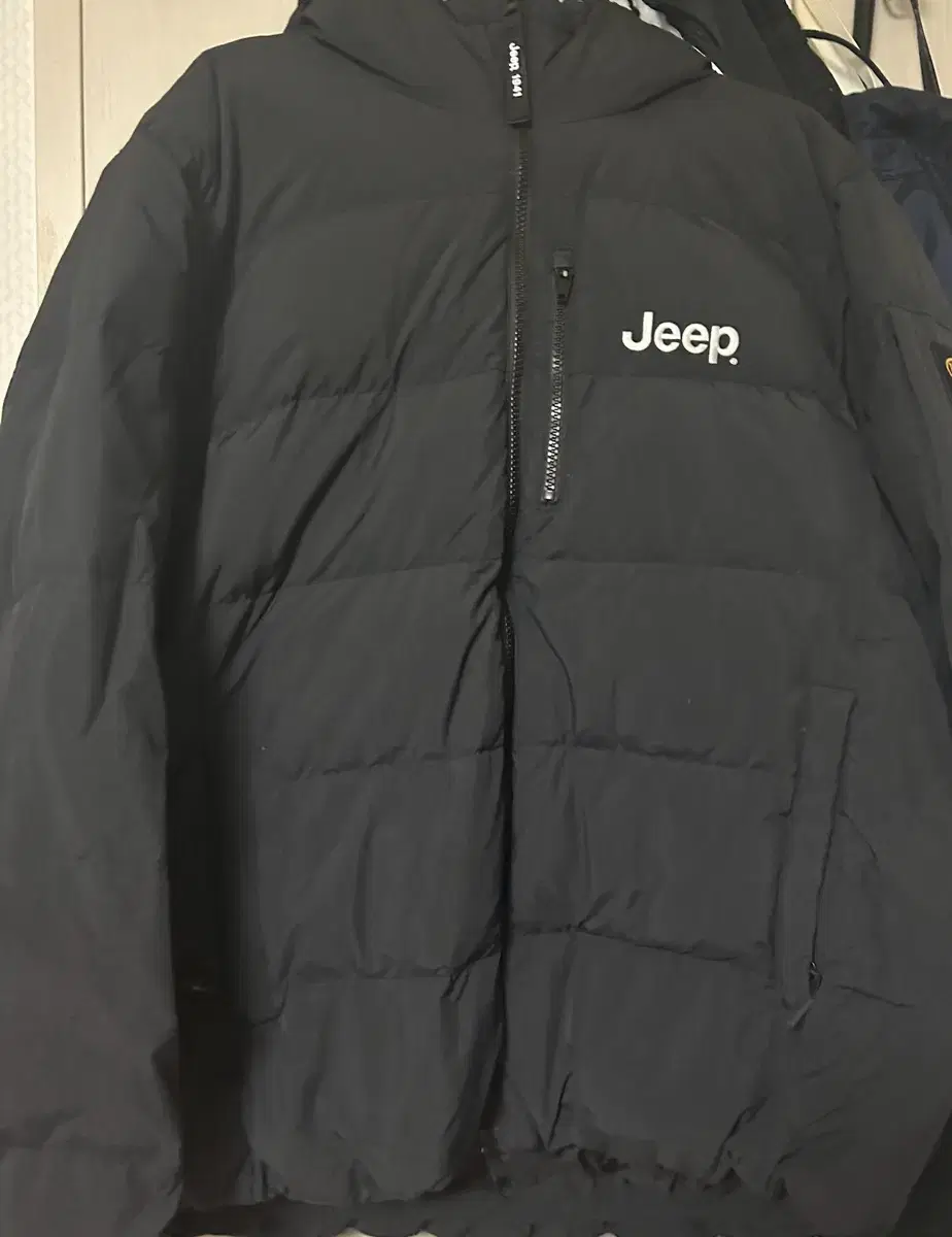 Jeep Duck Down Hooded Jumper Padded L for $38