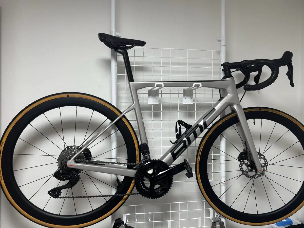 미사용 BMC slr5 105di2 23년식