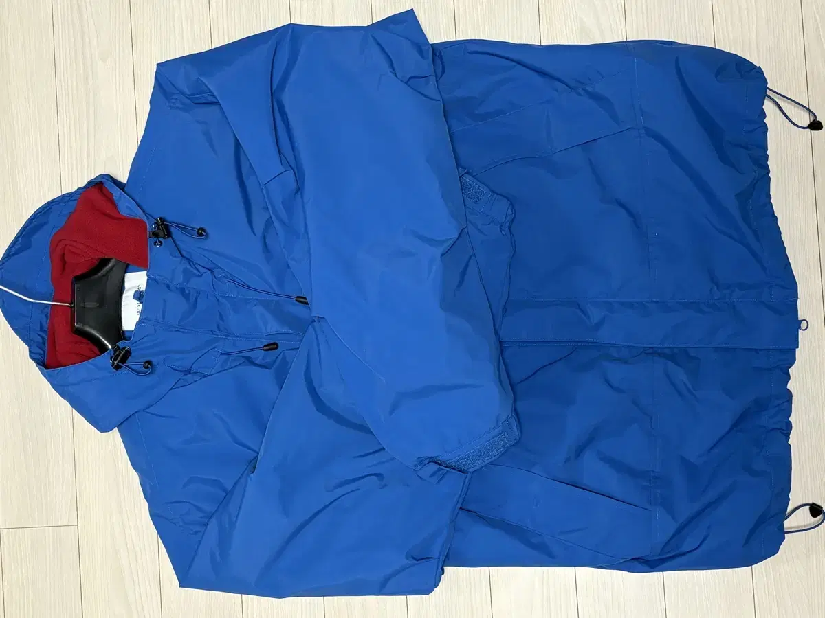 Outstanding Fleece-Lined Mountain Parka Size 3