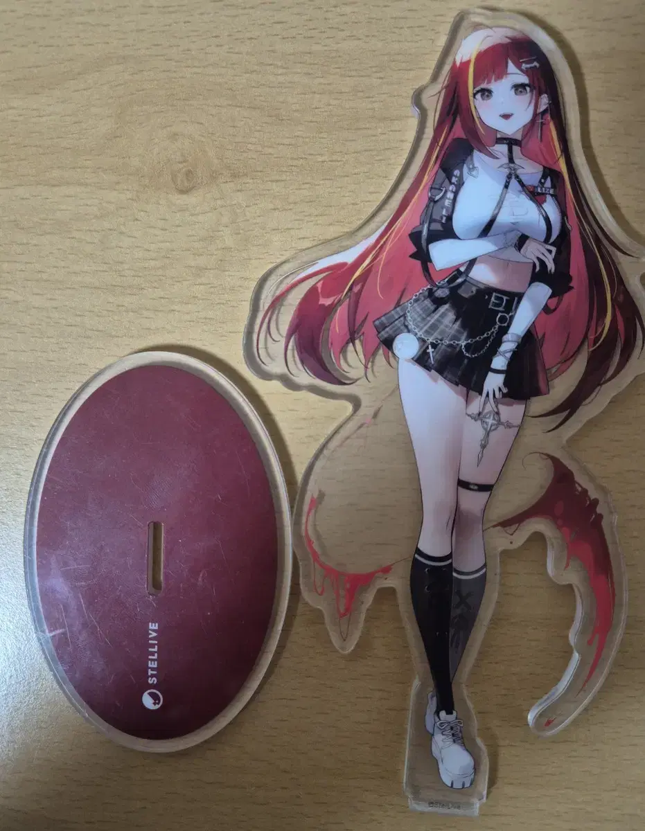 Stellive Liese Serko acrylic stand