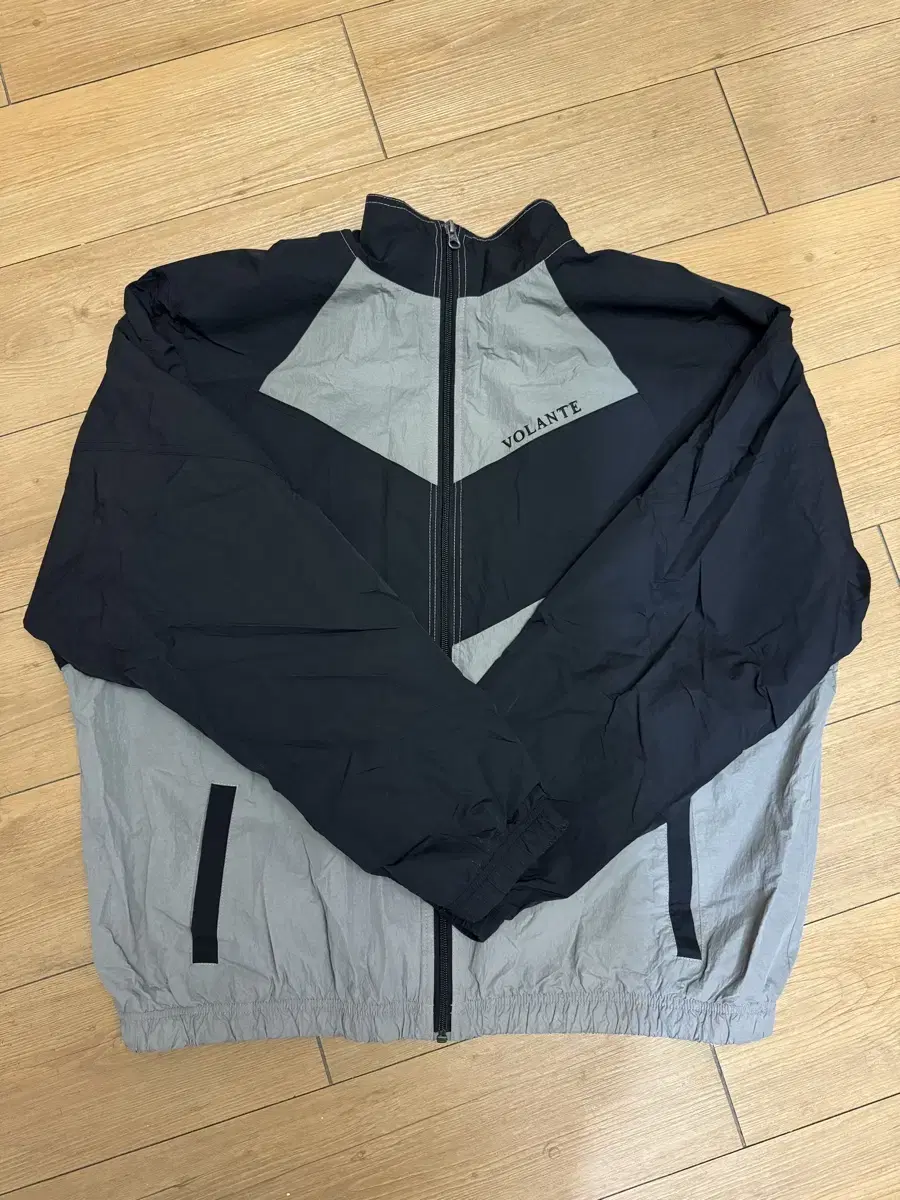 Volante Windbreaker Black size 2