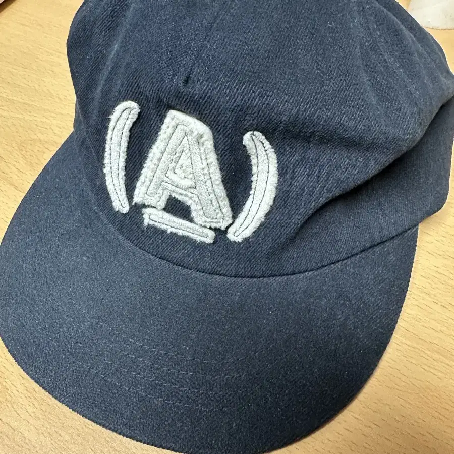 아노니모아노니마 모자 A Patch cap navy팝니다