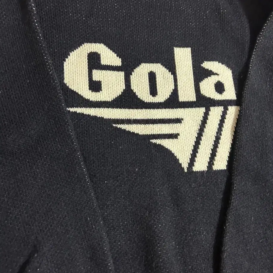 Gola 니트 팔아요