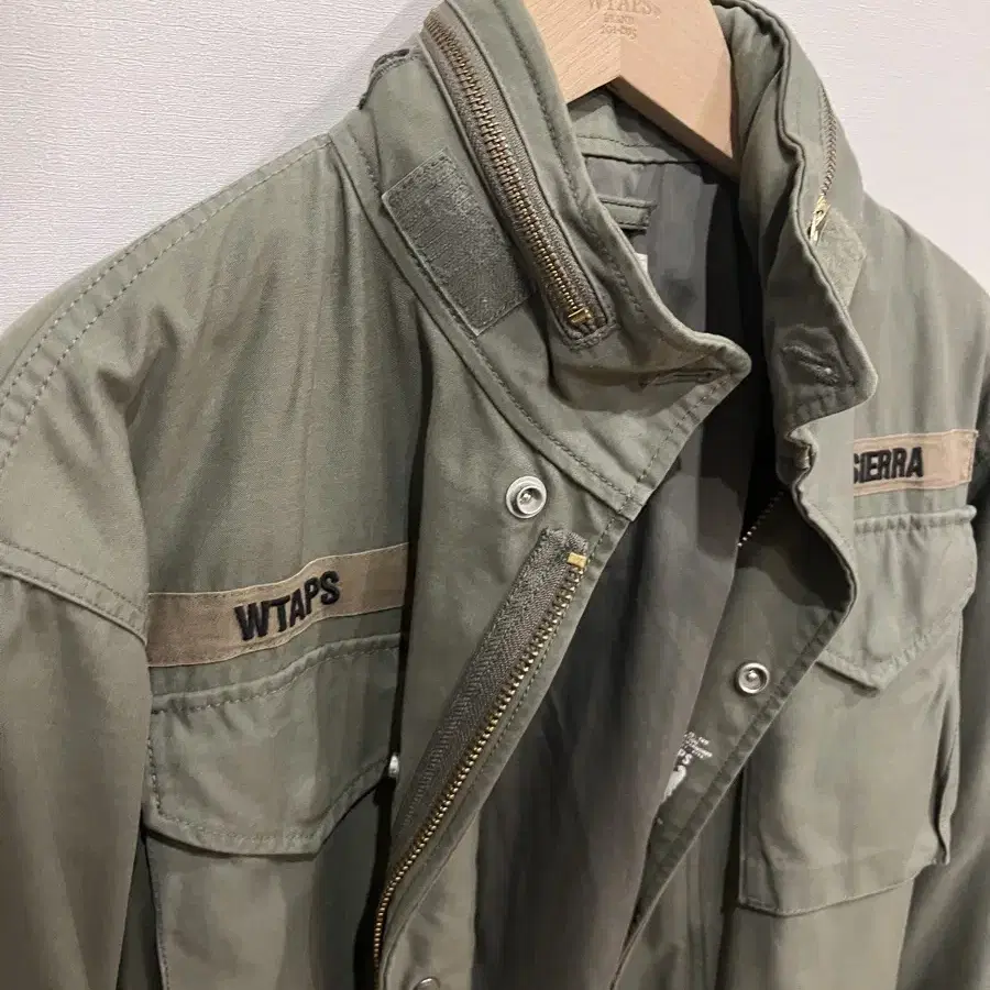 Wtaps 더블탭스 M65 판먀합니다