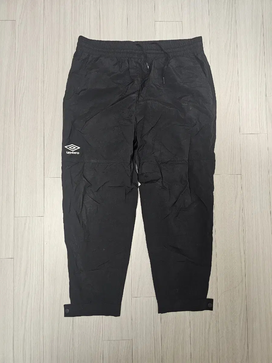 Umbro Lightweight Woven Pant XL