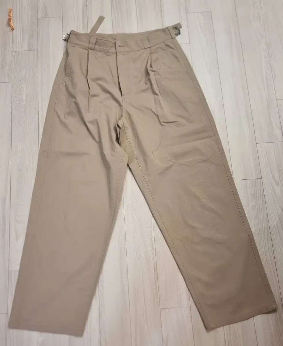 NodeArchive Tapered Chino Pants Beige 1 size