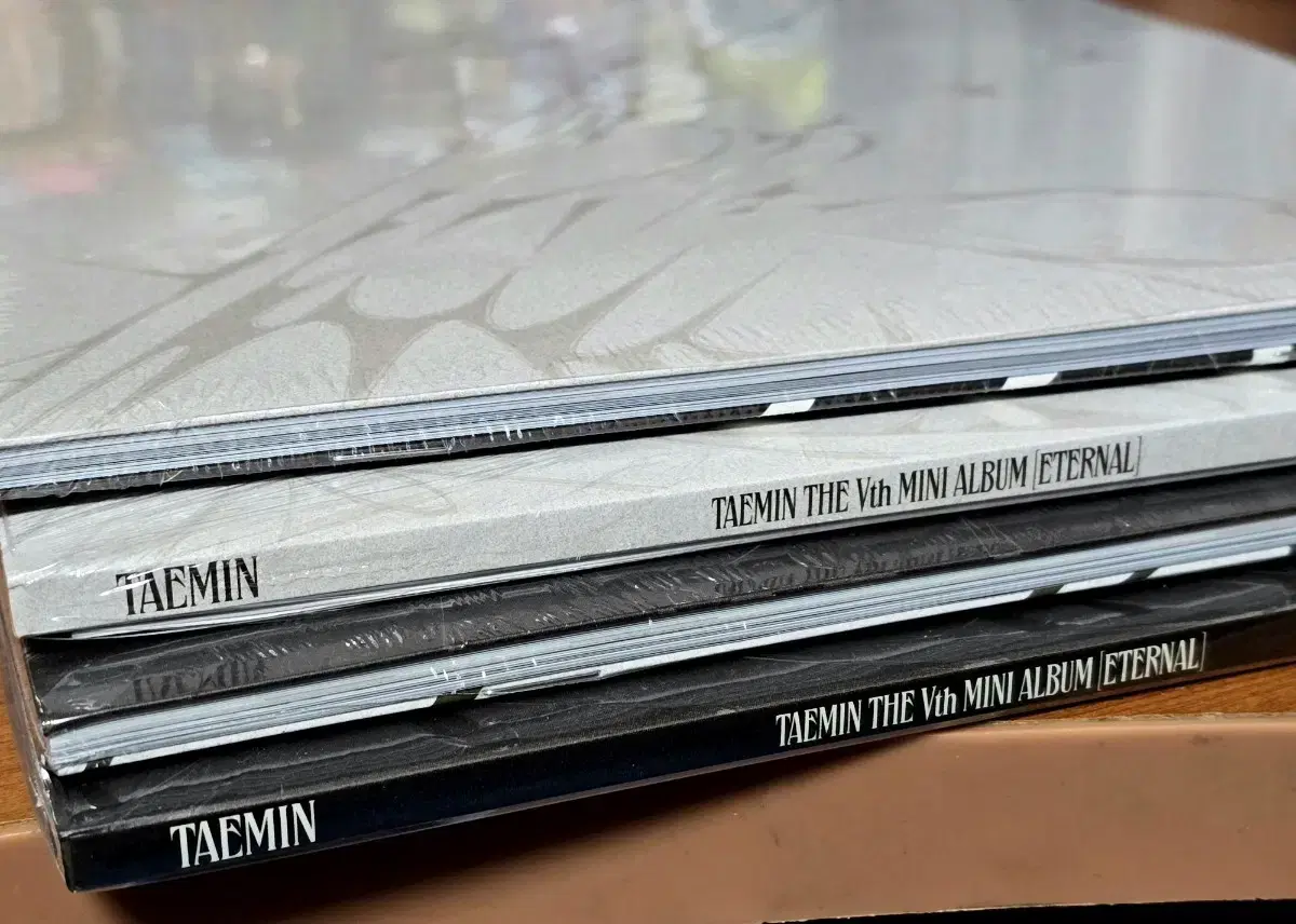 (Unsealed)Taemin Eternal photobook album Sold individually in 4 pieces