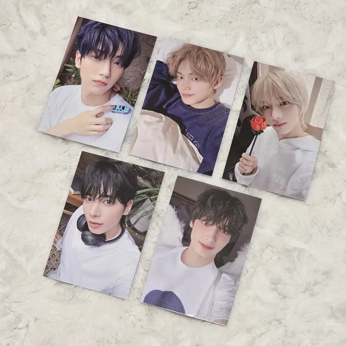 Tuvatu txt workshopPoka Sanctuary Mifan reverse photocard work wts sells