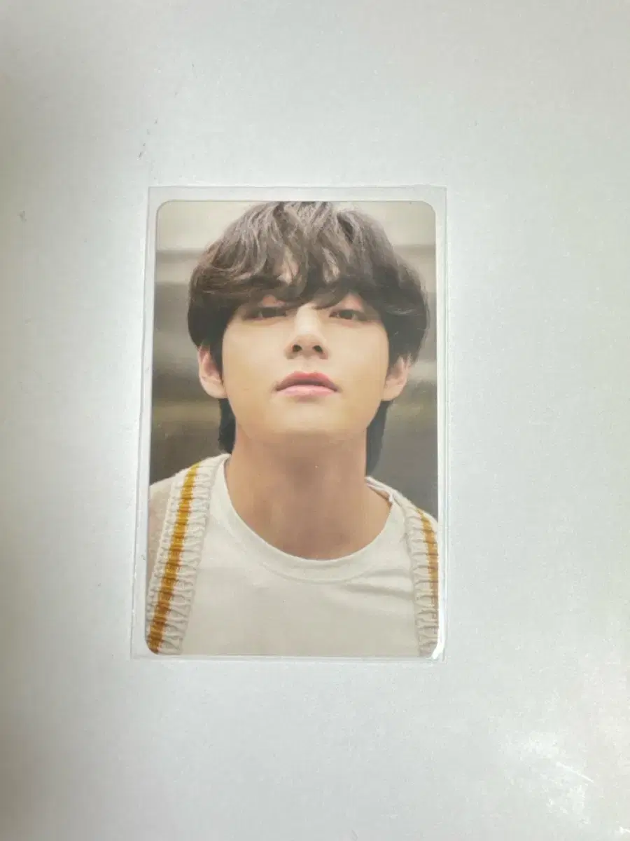 BTS v photo kards for sale!