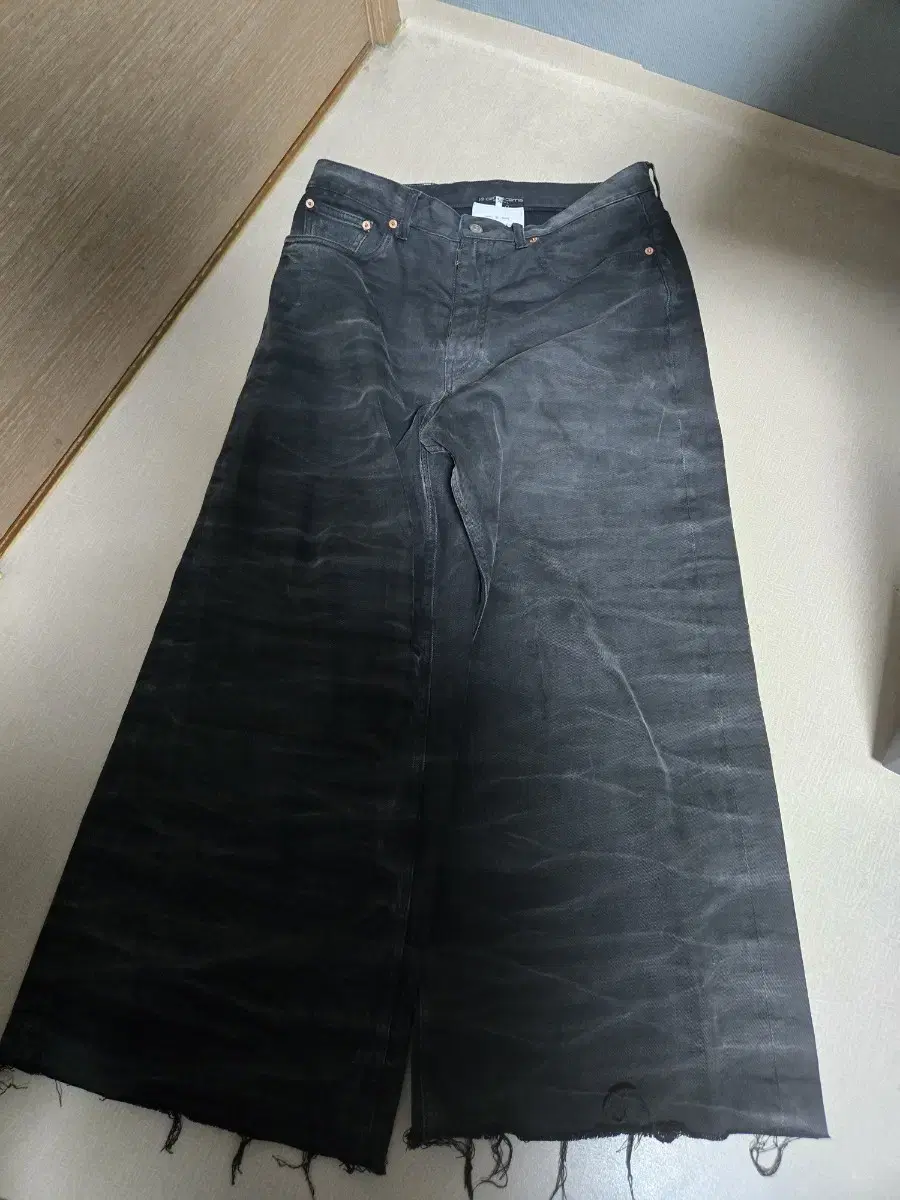 32 Margiela MM6 Crinkle Denim