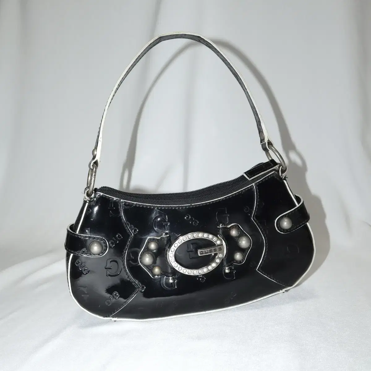 Guess 00s cubic stud bag