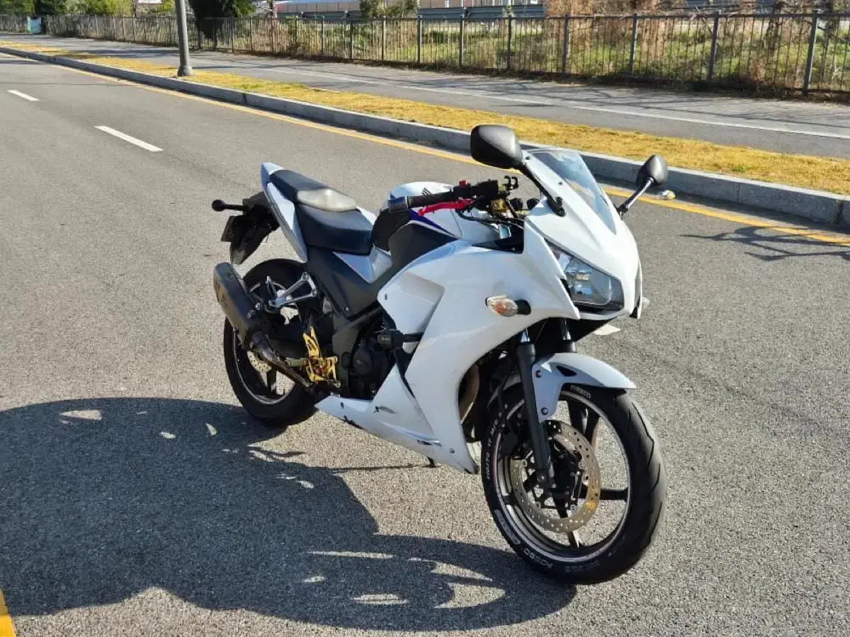 cbr 300r 픽시 대차