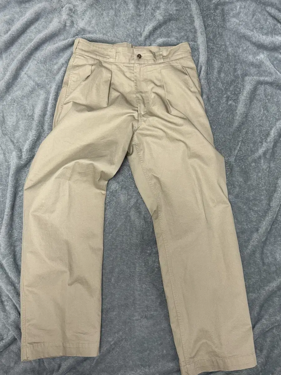 [1] SEW Steady Everywhere M52 French Chino Pants in Gray