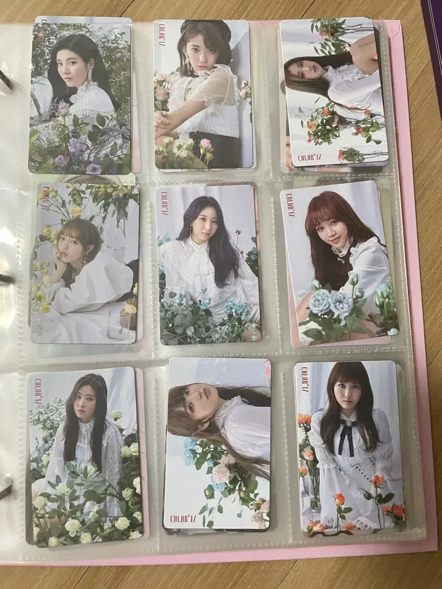 IZ*ONE sells binder and photocard bulk 